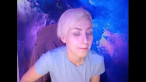 Aubrey online show from 8, 2, 2025