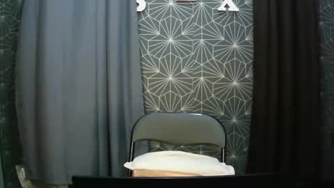 Audrey online show from 7, 11, 2025