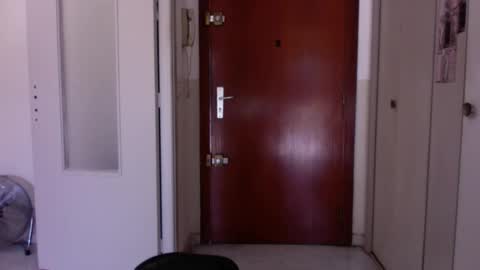 auguste688483 online show from 16, 3, 2026