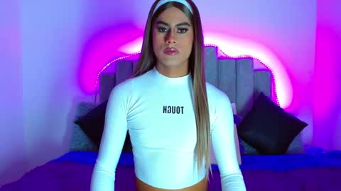 aurimel valentina online show from 19, 1, 2026