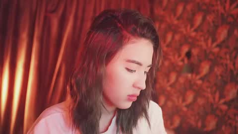 Snapshot of auromora chatting on 20, 12, 2024 Nayeon online show from 20, 12, 2024