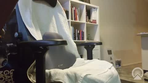 Snapshot of aurora25 chatting on 21, 11, 2025 aurora25 online show from 21, 11, 2025