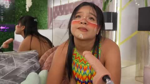 aurora_cruz online show from 4, 6, 2026
