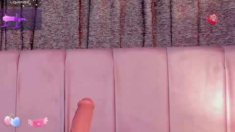 Snapshot of aurora_divine chatting on 27, 1, 2025 aurora_divine online show from 27, 1, 2025