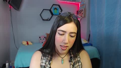 Aurora  online show from 28, 2, 2025