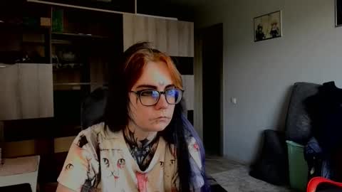 Snapshot of aurora_spell chatting on 17, 9, 2025 Milana online show from 17, 9, 2025