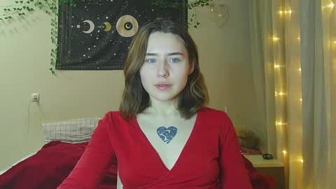 Snapshot of aurora_worker chatting on 2, 1, 2025 Aurora online show from 2, 1, 2025