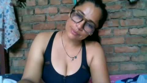 auroraangels1 online show from 16, 6, 2026