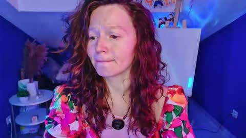 Snapshot of auroraborealis__ chatting on 20, 10, 2025 auroraborealis__ online show from 20, 10, 2025