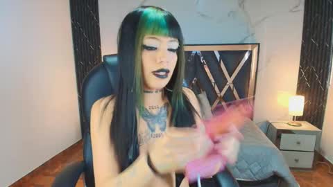 Snapshot of auroradiaz_ chatting on 13, 3, 2026 Aurora Diaz online show from 13, 3, 2026