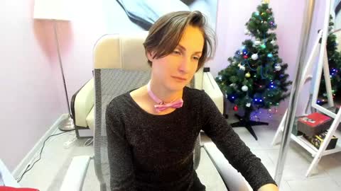 Aurora online show from 1, 1, 2025