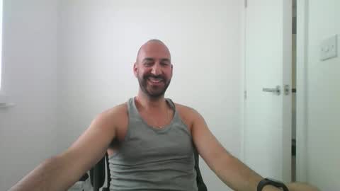 aussie_cock1986 online show from 9, 6, 2026