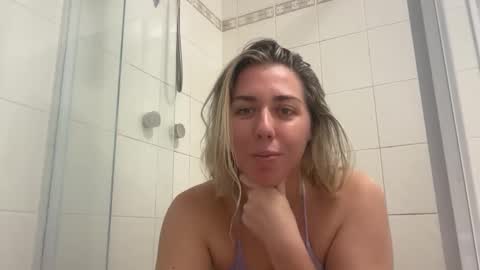 aussielulu online show from 17, 12, 2025