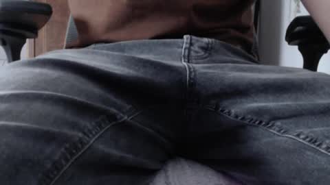 Snapshot of austin_breaker chatting on 12, 4, 2026 austin_breaker online show from 12, 4, 2026