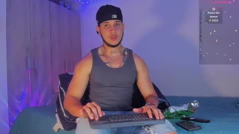 A online show from 25, 11, 2025