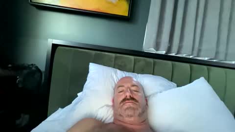 Snapshot of austintoner85 chatting on 15, 10, 2025 austintoner85 online show from 15, 10, 2025