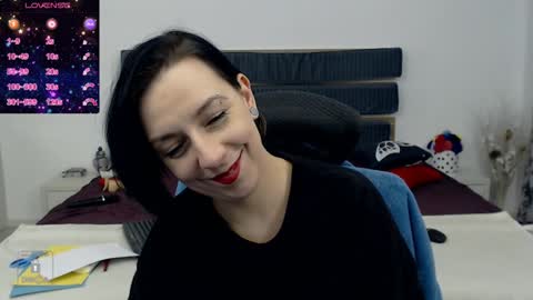 AutumnOpal online show from 16, 1, 2025