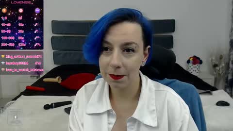 AutumnOpal online show from 9, 3, 2025