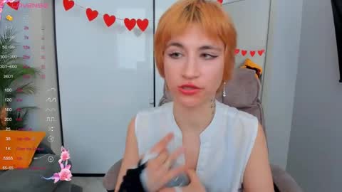 Snapshot of autumnwhisper_ chatting on 12, 4, 2026 Alice online show from 12, 4, 2026