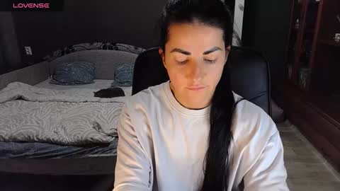 Ava online show from 1, 12, 2025