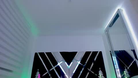 Ava Fontana online show from 17, 12, 2025