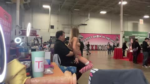 Ava online show from 7, 12, 2024