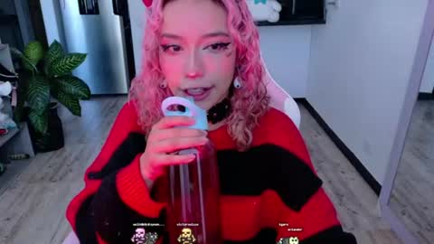 Snapshot of ava_williams_ chatting on 28, 7, 2026 AVA online show from 28, 7, 2026