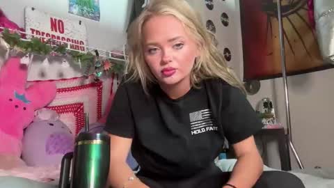 Snapshot of avaa_fox chatting on 31, 3, 2026 Ava Fox online show from 31, 3, 2026