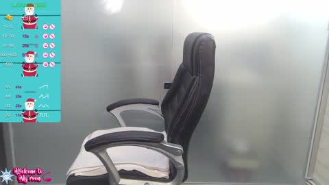 Snapshot of avablue_ chatting on 21, 12, 2024 online show from 21, 12, 2024