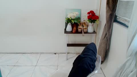 avacadaxcx online show from 27, 3, 2026