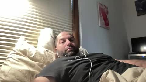 averagejoe345977 online show from 3, 2, 2026