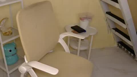 Rhian online show from 18, 10, 2025