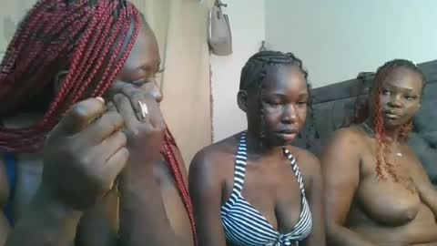 avian_babe1 online show from 25, 6, 2026