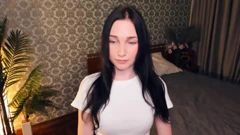 Viole t online show from 10, 11, 2025