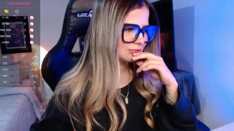 Avrill Morgan online show from 1, 10, 2025