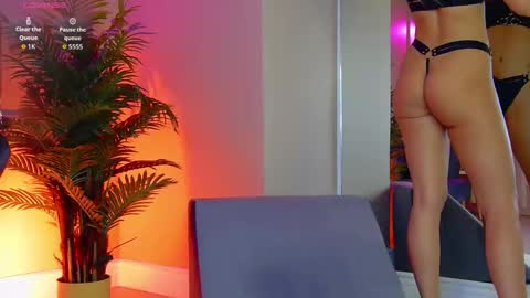 AVRILL CYRUX online show from 5, 11, 2025