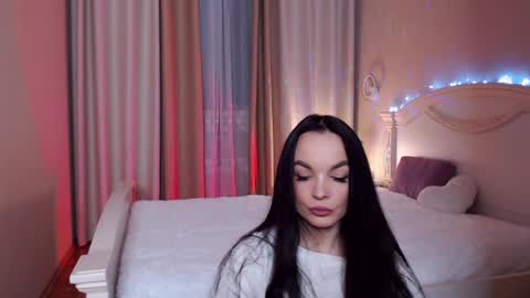 Snapshot of avrora_lew_ chatting on 21, 5, 2026 Avrora Inst online show from 21, 5, 2026