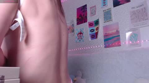 avrora_sweetyme online show from 19, 10, 2025