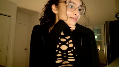 Avaia online show from 20, 2, 2026