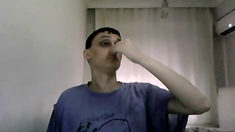 Snapshot of awesenheit chatting on 11, 7, 2026 awesenheit online show from 11, 7, 2026