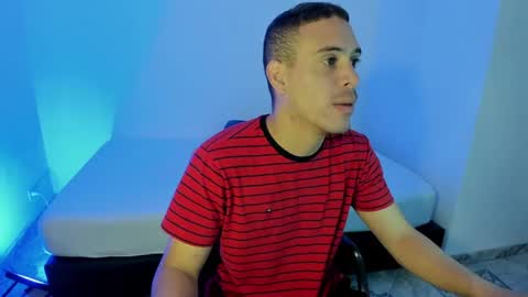 axel__fierro online show from 27, 4, 2026