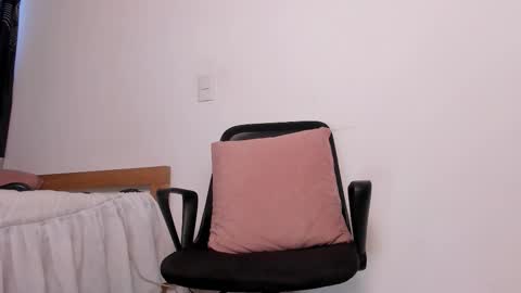 Snapshot of axel_davis_ chatting on 3, 11, 2025 axel davis online show from 3, 11, 2025