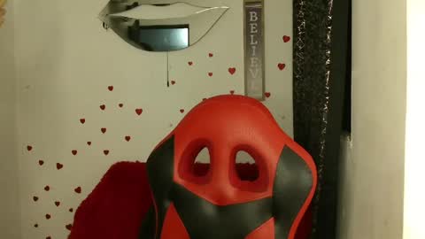 Axel online show from 4, 5, 2026