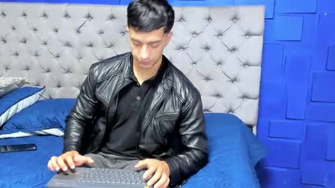 Snapshot of axel_hendrick chatting on 8, 2, 2026 axel_hendrick online show from 8, 2, 2026