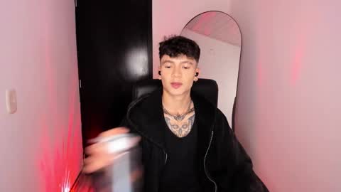 Axel online show from 18, 12, 2025