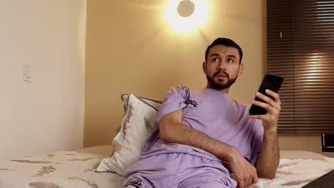 Axel Moon online show from 7, 11, 2025