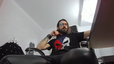 AxelColton online show from 5, 1, 2025