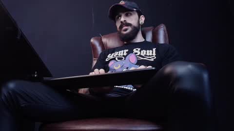 AxelColton online show from 28, 1, 2025