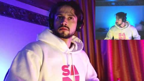 Snapshot of axelcr0ss chatting on 21, 9, 2025 axelcr0ss online show from 21, 9, 2025