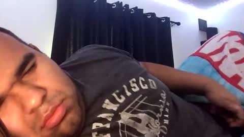 Snapshot of axelfigueroa2 chatting on 14, 11, 2025 axelfigueroa2 online show from 14, 11, 2025